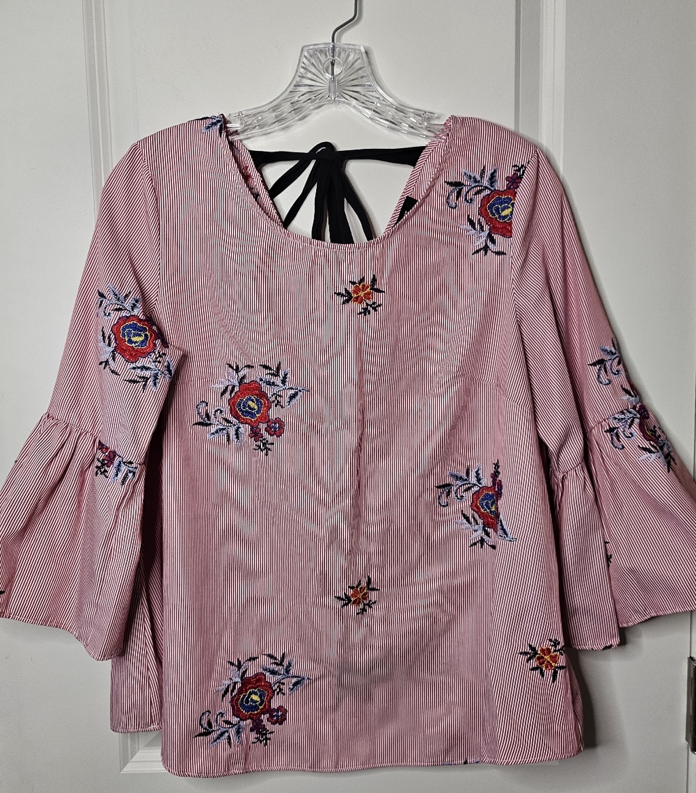 Nine West Blouse Small White Striped Embroidered Bell Sleeve Tie Back Prairie - Picture 4 of 14